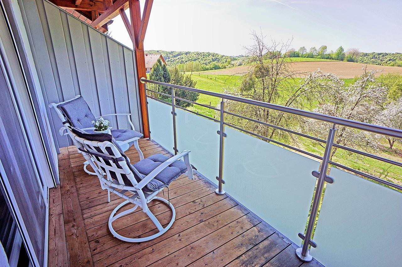 Boutique Hotel Loipenhof Fürstenfeld エクステリア 写真