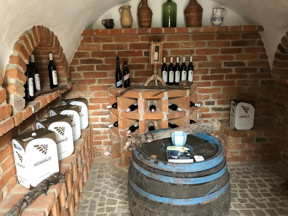 Boutique Hotel Loipenhof Fürstenfeld エクステリア 写真
